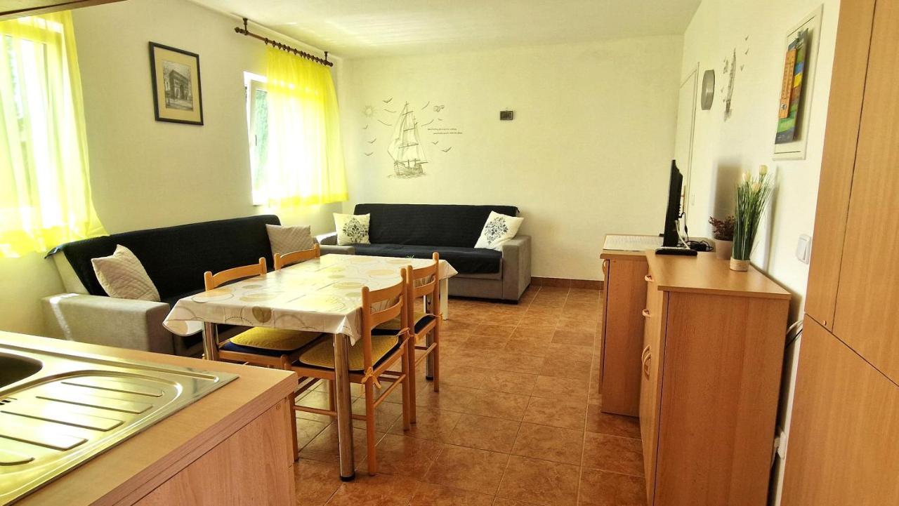 Apartment Hrzina Krk Town Extérieur photo